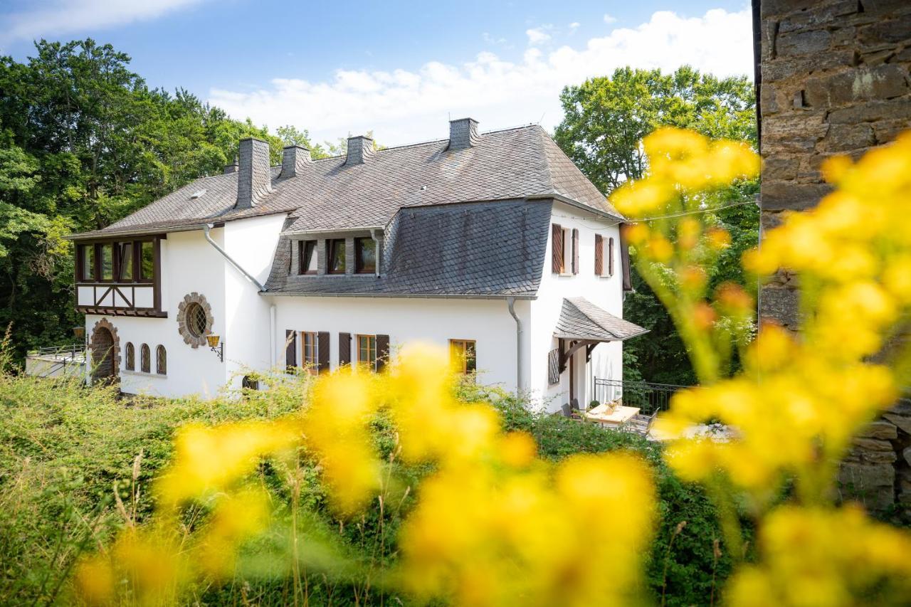 Landhaus Karbach Komplett Oder Einzelne Wohneinheiten Villa Inkl Sauna Bzw Waldhaeuschen Hirten Eksteriør billede