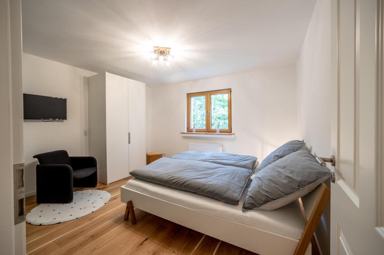 Landhaus Karbach Komplett Oder Einzelne Wohneinheiten Villa Inkl Sauna Bzw Waldhaeuschen Hirten Eksteriør billede